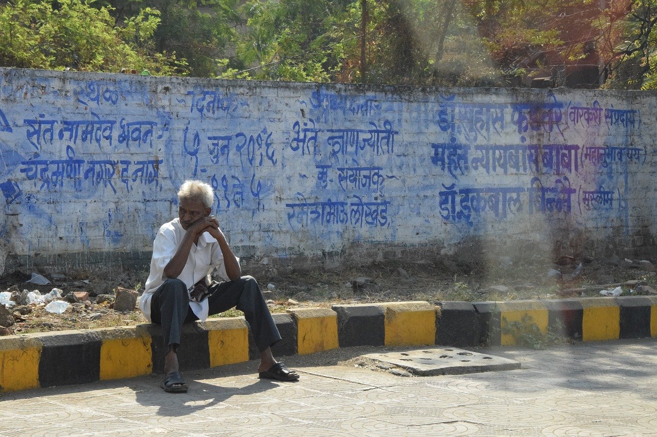 footpath old people in indore 