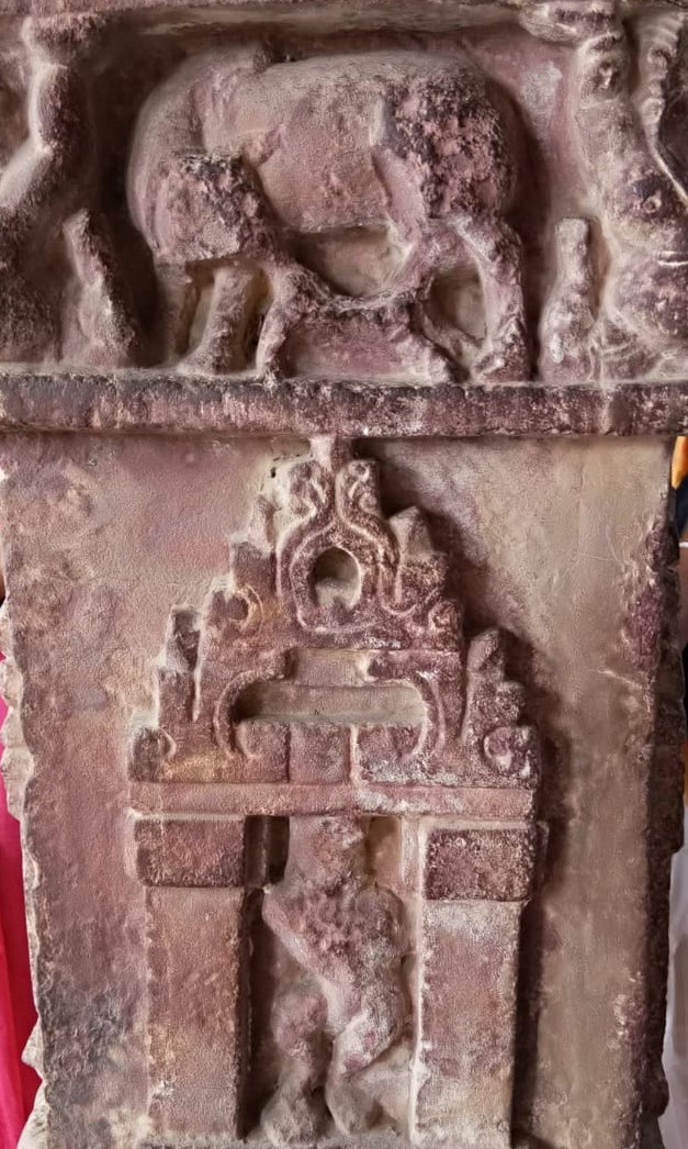 Qutub Minar hindu temple 
